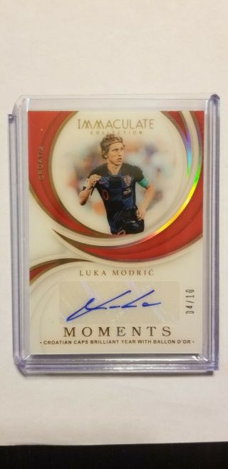 2018 - 19 Immaculate Soccer Luka Modric Autograph Moments 4/10 Gold Acetate