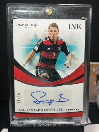 2018 - 19 Immaculate Soccer Bastian Schweinsteiger Ink Autograph 16/20 Auto Sp