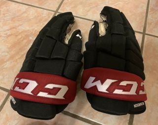 Ccm Hockey Gloves (prev Owned Brad Richardson)