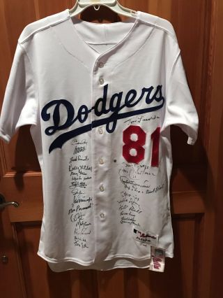 1981 La Dodgers World Series Team Signed Baseball Jersey Including Tom Lasorda