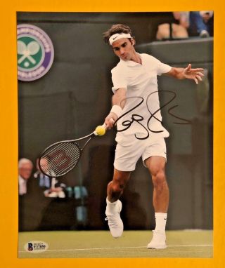 Roger Federer Signed 8x10 Tennis Photo Beckett Certified Pose 3
