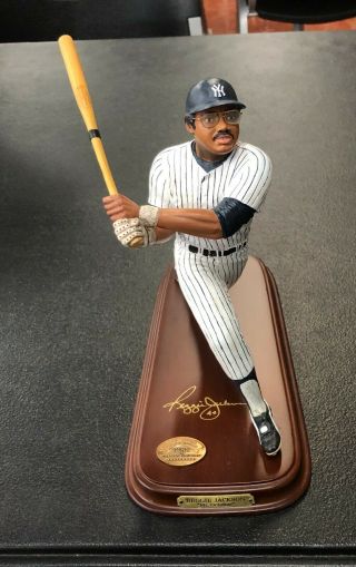 Danbury York Yankees Reggie Jackson Baseball Figurine Statue