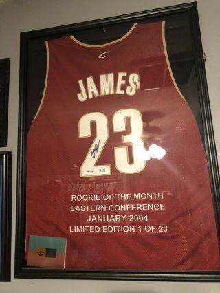Lebron James Autographed Rookie Of The Month 2004 1/23 In World Upper Deck