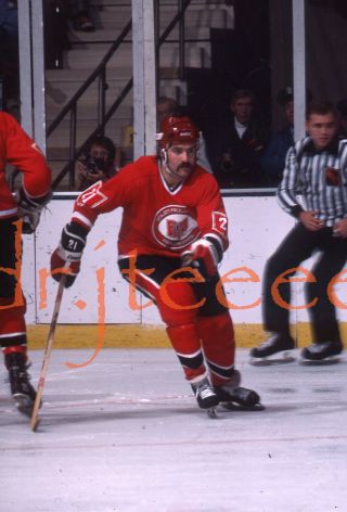 1977 Dennis Maruk Cleveland Barons - 35mm Hockey Slide