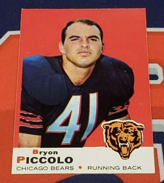 1969 Topps 26 Bryon Piccolo Rookie Card - Chicago Bears