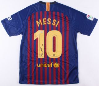 Barcelona Lionel Messi Signed Soccer Jersey Leo - Beckett Bas Slight Bleed