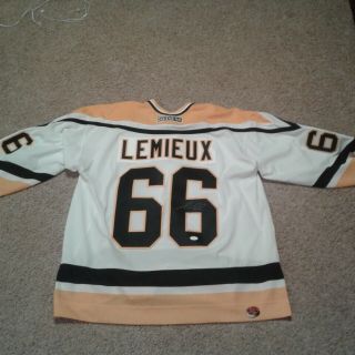 Mario Lemieux Pittsburgh Penguins Signed White Ccm Jersey Jsa Certified
