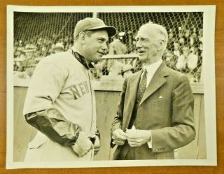 1939 Connie Mack Colonel Bill Terry News Press Baseball Photo 6.  5x8.  5