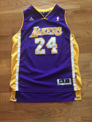 Youth Los Angeles Lakers Purple 24 Kobe Bryant Jersey Size Large Adidas Nba