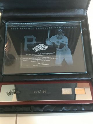 Roberto Clemente 2003 Playoff Absolute Memorabilia Etched Glass Plaque 074/150