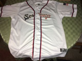 2015 Portland Sea Dogs Game 4th Of July Jersey Signed Kyle Kraus?