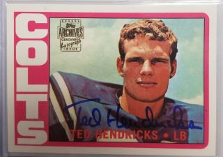 2001 Topps Archives Ted Hendricks On Card Auto 74 Colts