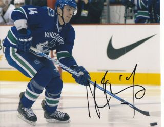 Alex Burrows Signed Autographed Vancouver Canucks 8x10 Photo Proof