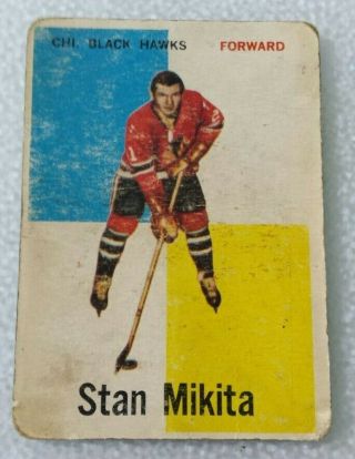 Stan Mikita 1960/61 Topps Hockey 14 Chicago Blackhawks Rookie Card