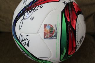 2015 Uswnt Soccer World Cup Team Signed Soccer Ball Lloyd Heath Morgan Solo