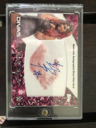 2016 Topps Wwe Authentic Autographed The Man Becky Lynch Kiss Card 3/24