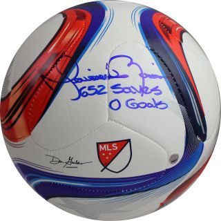 Mariano Rivera Signed Adidas Soccer Ball W/ " 652 Saves 0 Goals " Insc