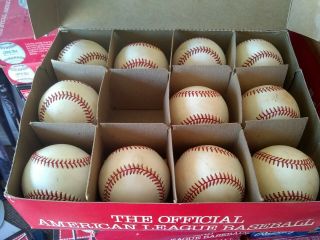 11 American League Baseballs 1990s Bobby Brown 2