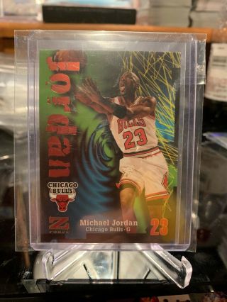 1997 - 98 Skybox Z - Force Michael Jordan 23 Chicago Bulls Bccg 10 Or Better