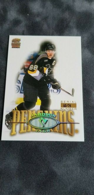 00/01 Pacific Paramount Holo - Gold Parallel Sp/74 No.  198 Jaromir Jagr