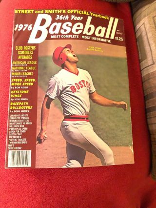 1976 Street and Smith’s Baseball Yearbook - Fred Lynn Red Sox Cover 2