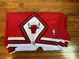1997 - 1998 Authentic Chicago Bulls Nba Mitchell & Ness Men 