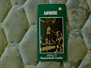1976 - 77 Nc Charlotte Basketball Media Guide Yearbook 1977 Final 4 Uncc Unc Four