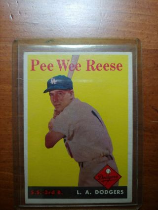 1958 Topps Pee Wee Reese 375 Baseball Card