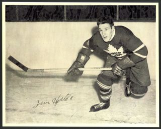 Tim Horton Hof Toronto Maple Leafs Nhl Hockey 8x10 Black & White Photo