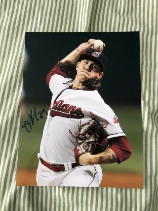 Mike Clevinger Cleveland Indians Signed 8.  5 By 11 Photo Mlb Baseball