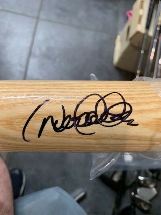 Derek Jeter Autographed Baseball Bat Rawlings Pro Ash Ny Yankees R232an