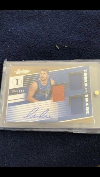 Luka Doncic 3 Patch Auto 104/149