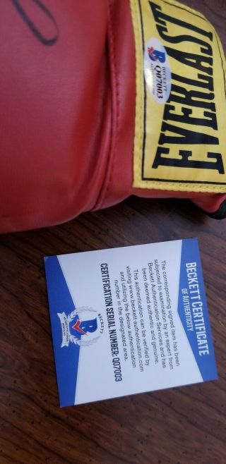 Tommy Morrison autographed boxing Glove 