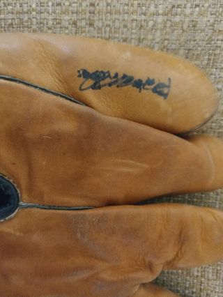 Vintage Baseball Gloves Set of 3 Good Condition: Fielders,  Catcher & 2 Finger 6