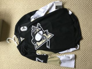 Sidney Crosby Jersey Signed with 3