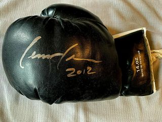 Lennox Lewis Autographs Vintage Lace Up 14 Oz Lefty Boxing Glove The Champ Signs