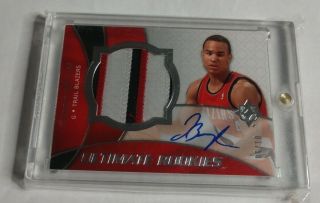 R12,  249 - Jerryd Bayless - 2008/09 Ultimate - Jumbo Rc Autograph Patch - /10