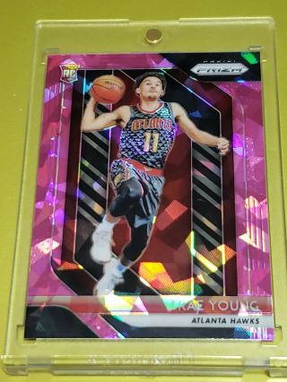 Trae Young 2018 - 19 Prizm Rookie Pink Cracked Ice Refractor Hawks
