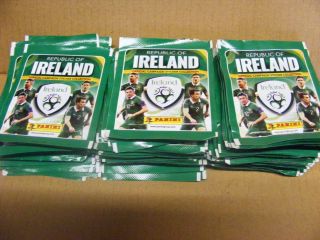 100 Packs Of 2016 Republic Of Ireland Football Stickers (shop Soiled)