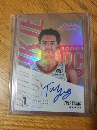 2018 - 19 Panini Absolute Trae Young True Rookie Auto 56/125 Wow Hawks
