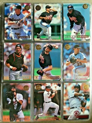 1995 Fleer Ultra Master Set All Reg.  And Gold Medallion Inserts,  Parallels Look
