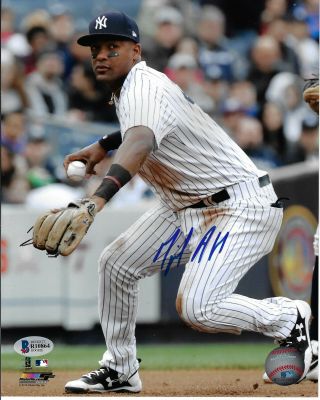 York Yankees Miguel Andujar Autographed 8x10 Photo Signed - Beckett Bas