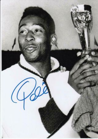Pele,  Brazil,  Soccer Signed Autograph 8.  5x11 Photo / Aa02