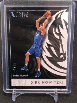 Dirk Nowitzki 2018 - 19 Noir Holo Silver Icon Edition 11/25 Sp Mavericks
