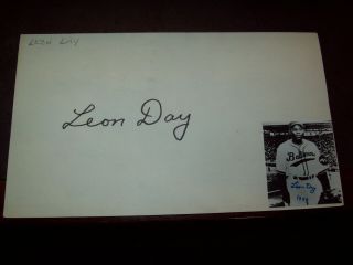 Leon Day (1911 - 1995) Signed Post Card (hof - 1995) (negro Leagues)