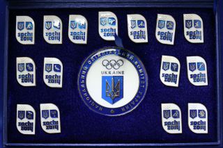 Sochi 2014 Ukraine Olympic Committee Team Noc Pin Set /15 Pins & Medal