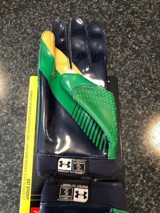 Notre Dame Football Under Armour Team Issued Gloves 2015 Shamrock Series XL 2