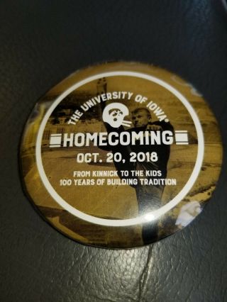 Official Iowa Hawkeyes 2018 Button Pin Football Homecoming Nile Kinnick
