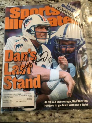 Sports Illustrated Signed By Dan Marino W/