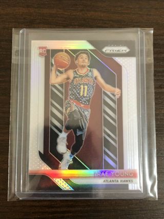 2018 - 19 Panini Prizm Trae Young Silver Rc